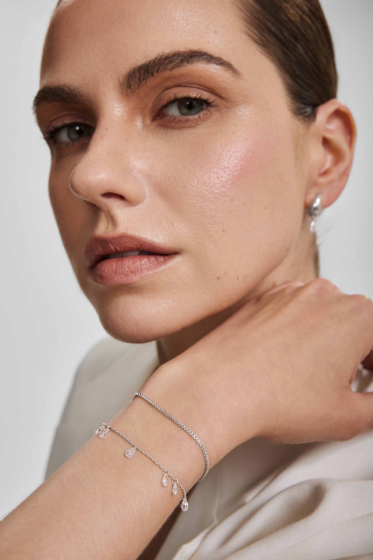 Ania Haie Silver Ethereal Teardrop Dangle Station Bracelet B078-01H B078-01H view 2