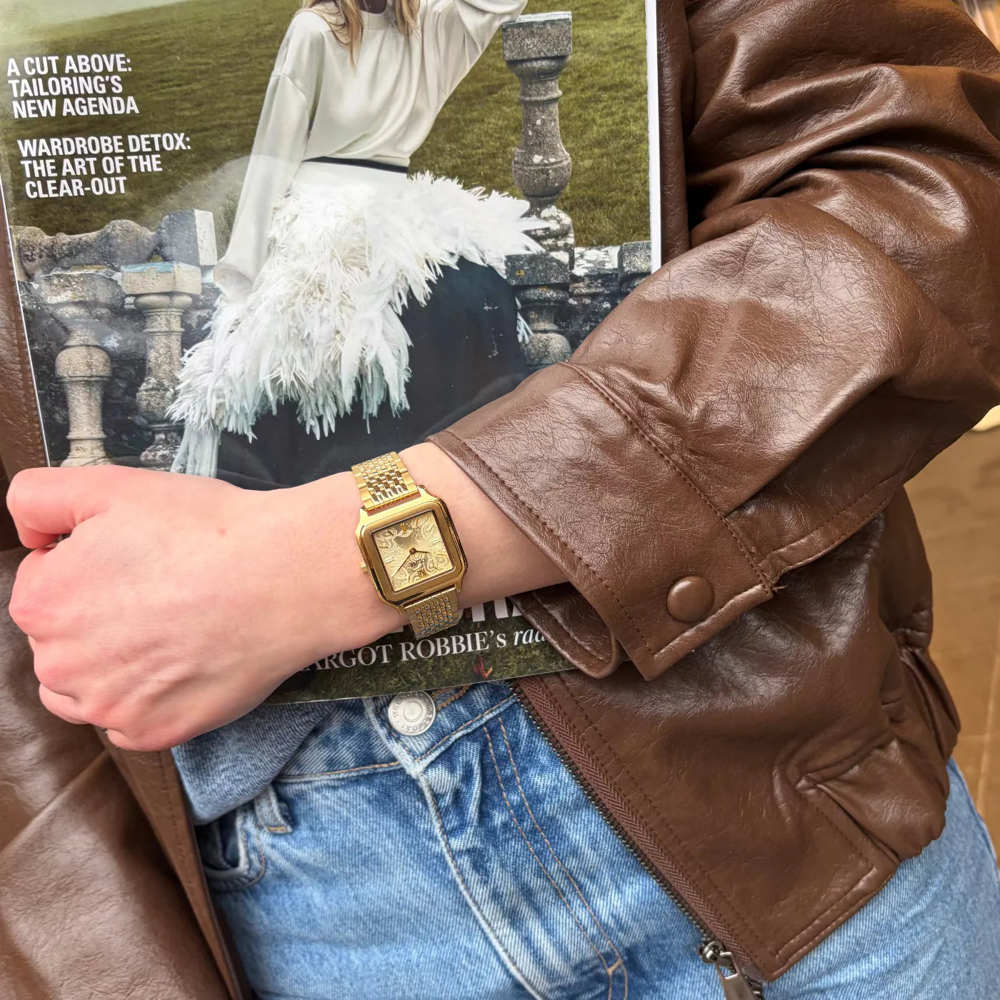 CLUSE Gracieuse Watch Stainless Steel Band Lace Textured Gold Colour Women's Watch CW11912