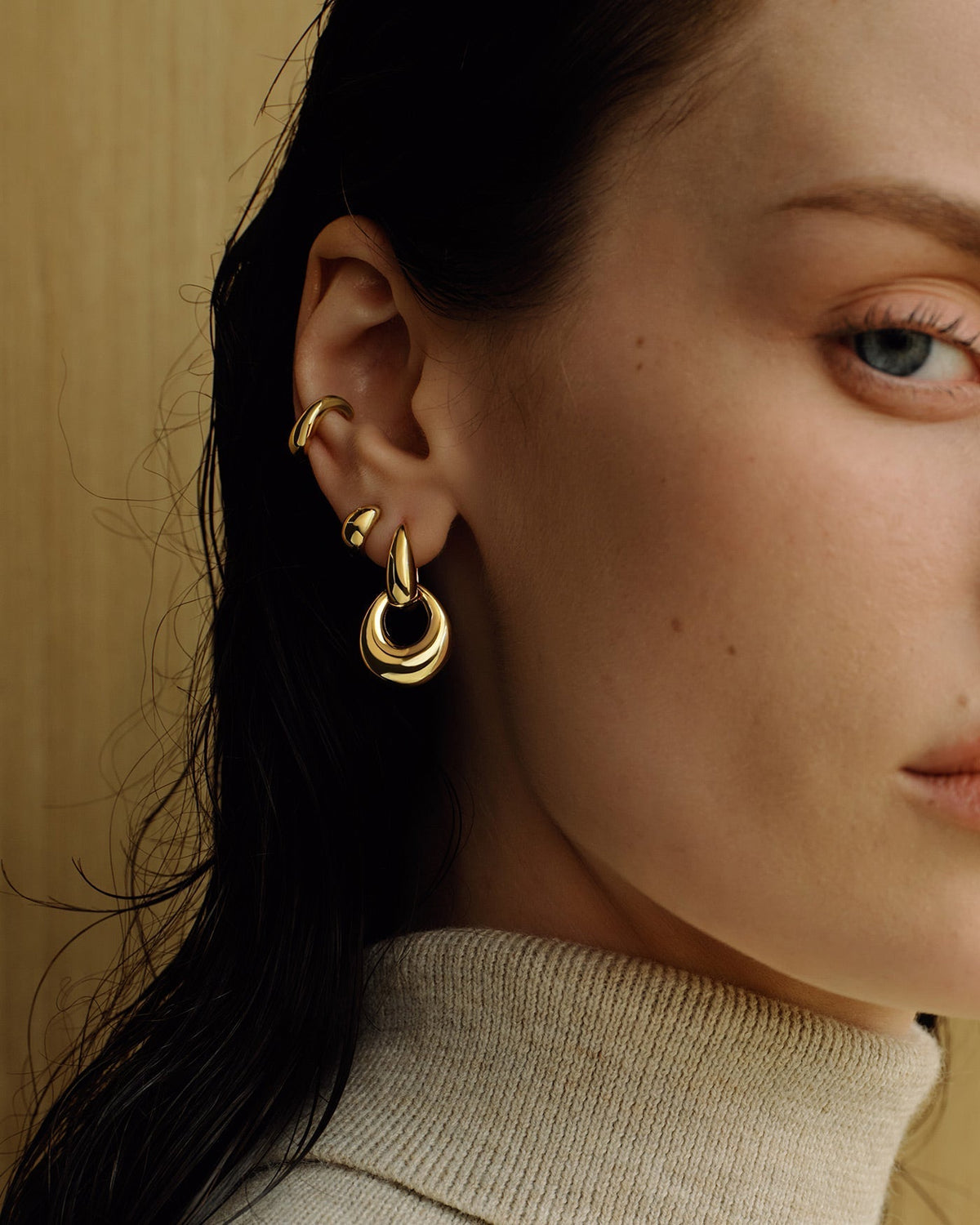 Ania Haie Two-Tone Hollow Organic Pebble Drop Earrings E076-20T E076-20T view 2