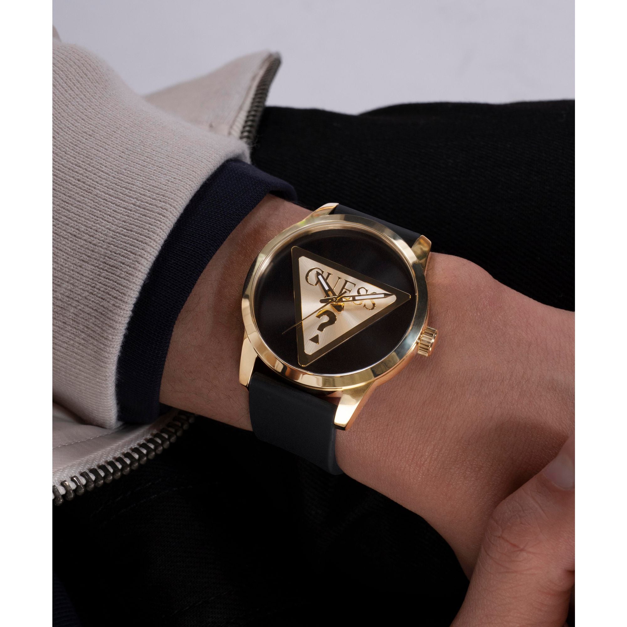 Guess GW0781G4 Watch - Box