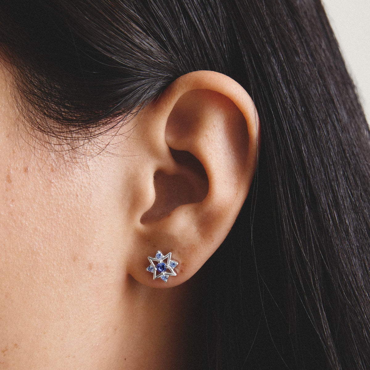 Thomas Sabo Stud earrings star with blue stones TH2380BLU TH2380BLU view 2