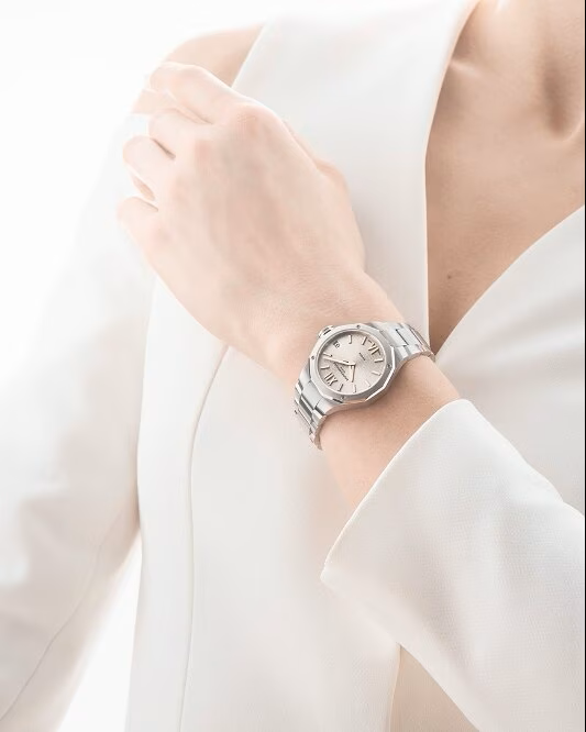 Baume and Mercier Riviera 33mm Steel Watch Light Blue Dial