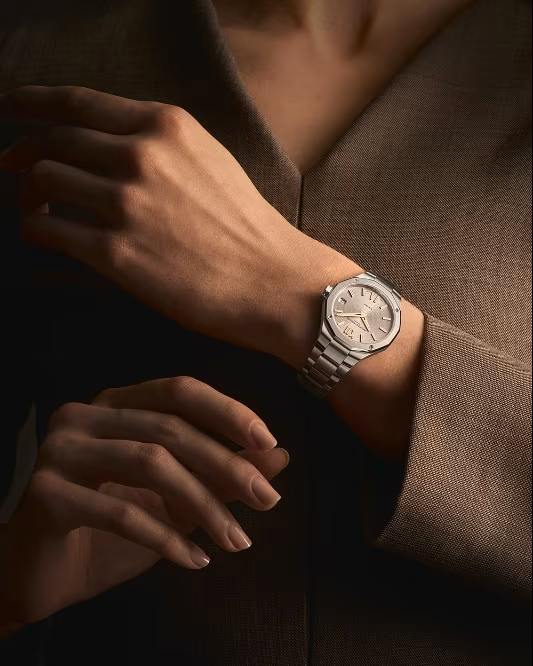 Baume and Mercier Riviera 33mm Steel Watch Light Blue Dial
