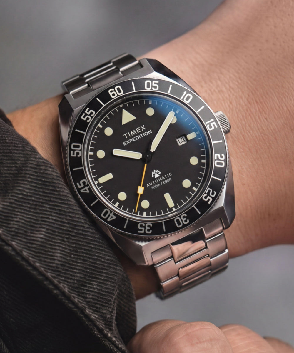 Timex Expedition Pioneer, Black dial, Silver stainless steel band