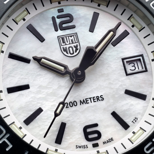 Luminox Pacific Diver Ripple 39mm Diver Watch XS.3124M