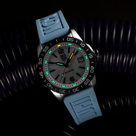 Luminox Pacific Diver Ripple 39mm Diver Watch XS.3124M