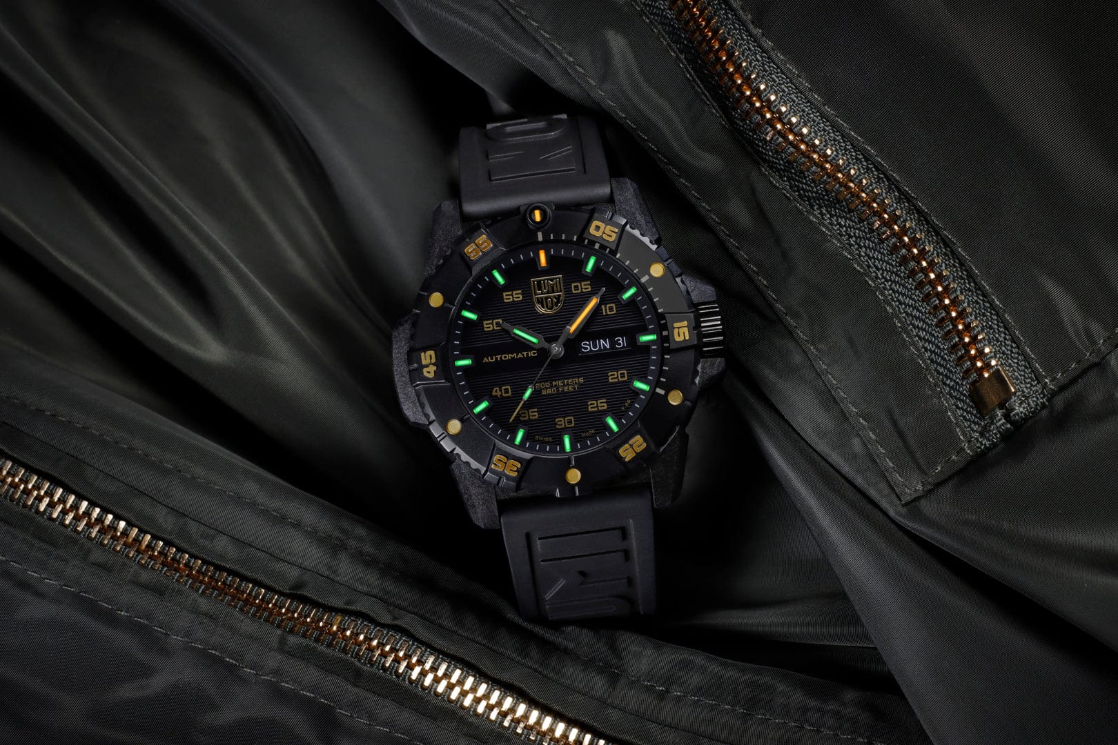 Luminox Limited Edition Master Carbon Seal Automatic Watch XS.3865.GOLD