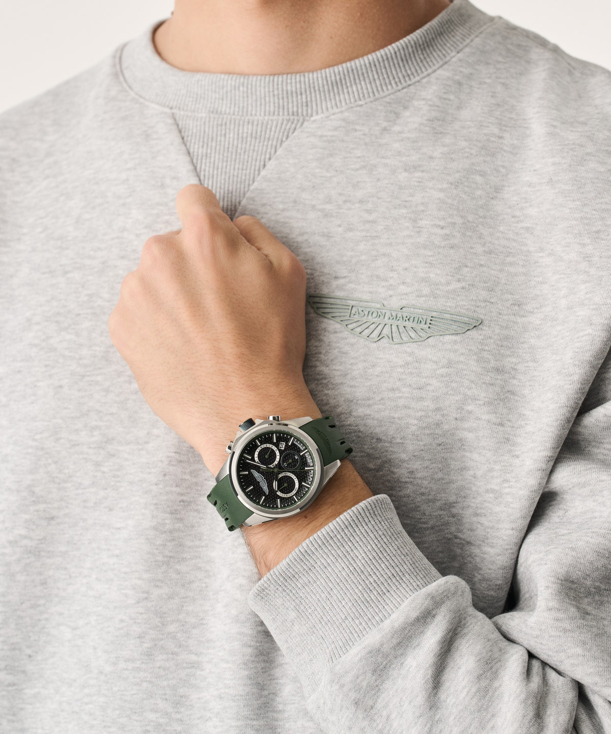 Aston Martin Thrill HLC MTRH2S604, on the wrist