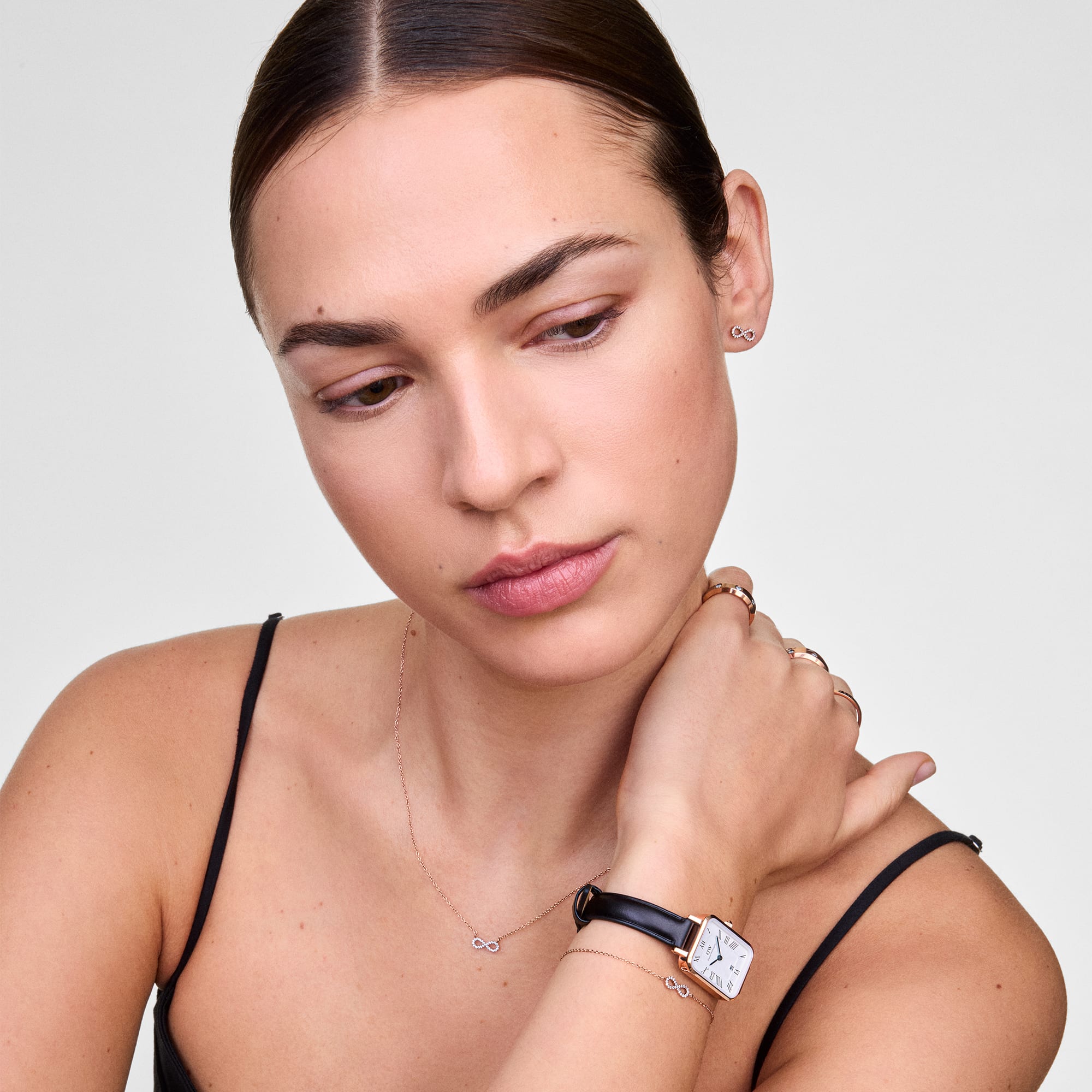 Daniel Wellington Mirelle Infinity Earring Rose Gold