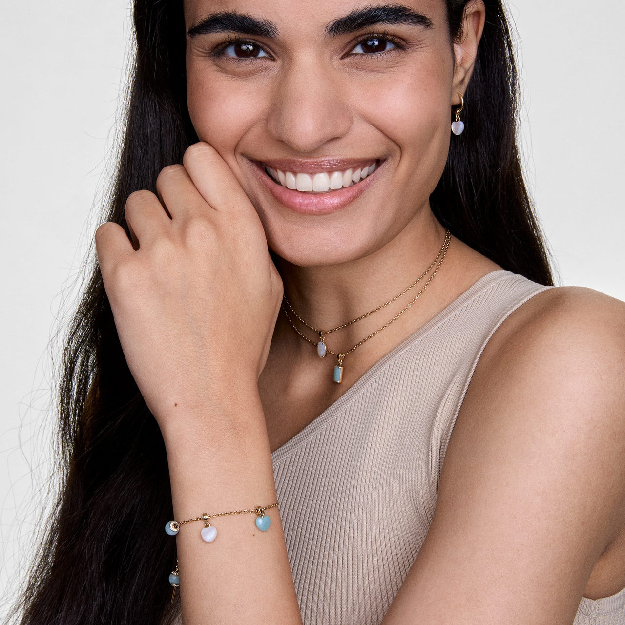 Daniel Wellington Charms Chain Gold Necklace DW00400397