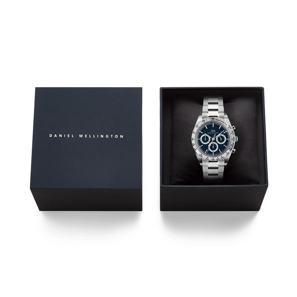 Daniel Wellington Iconic Tachymeter 3-Link Arctic Silver DW00100949 men's watch with blue plain dial and silver link strap