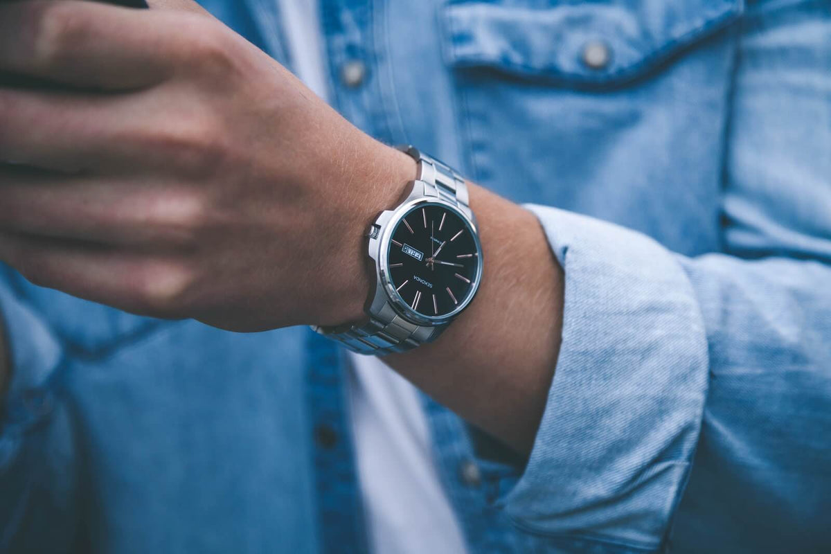 tissot watch on fat wrist