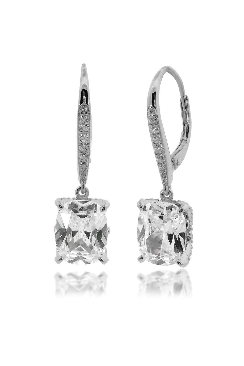 Cushion Cut Artfully set cubic zirconia