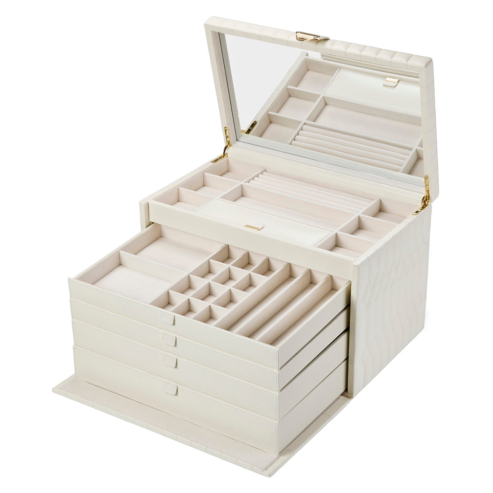 Wolf Lauren Extra Large Jewellery Box in ivory recycled vegan leather — view 9