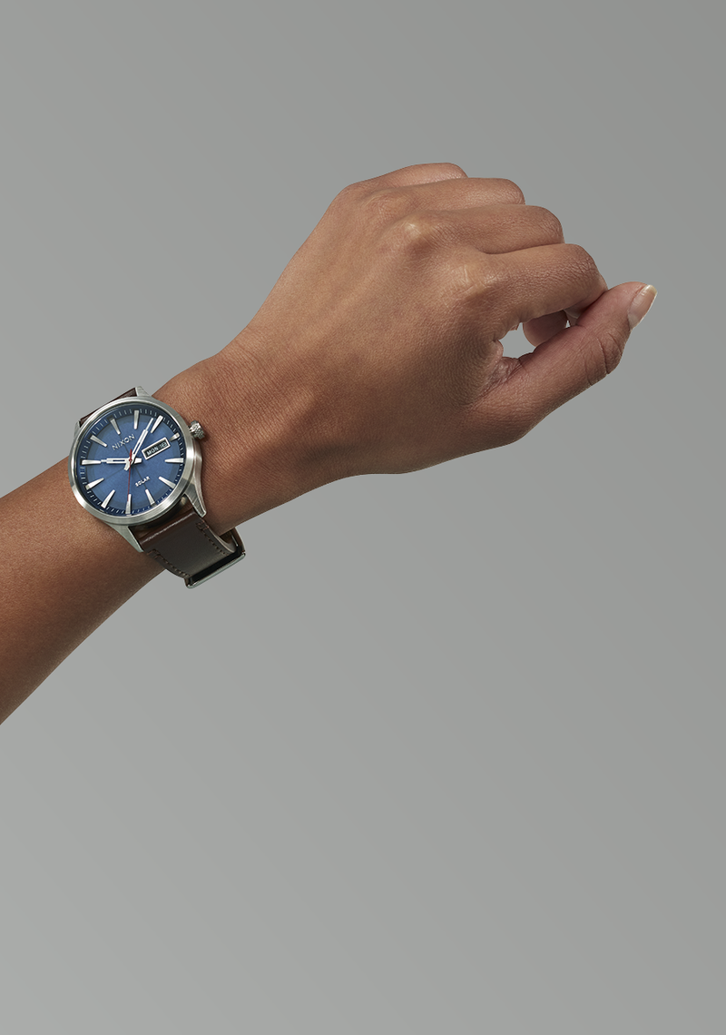 Nixon blue face online watch