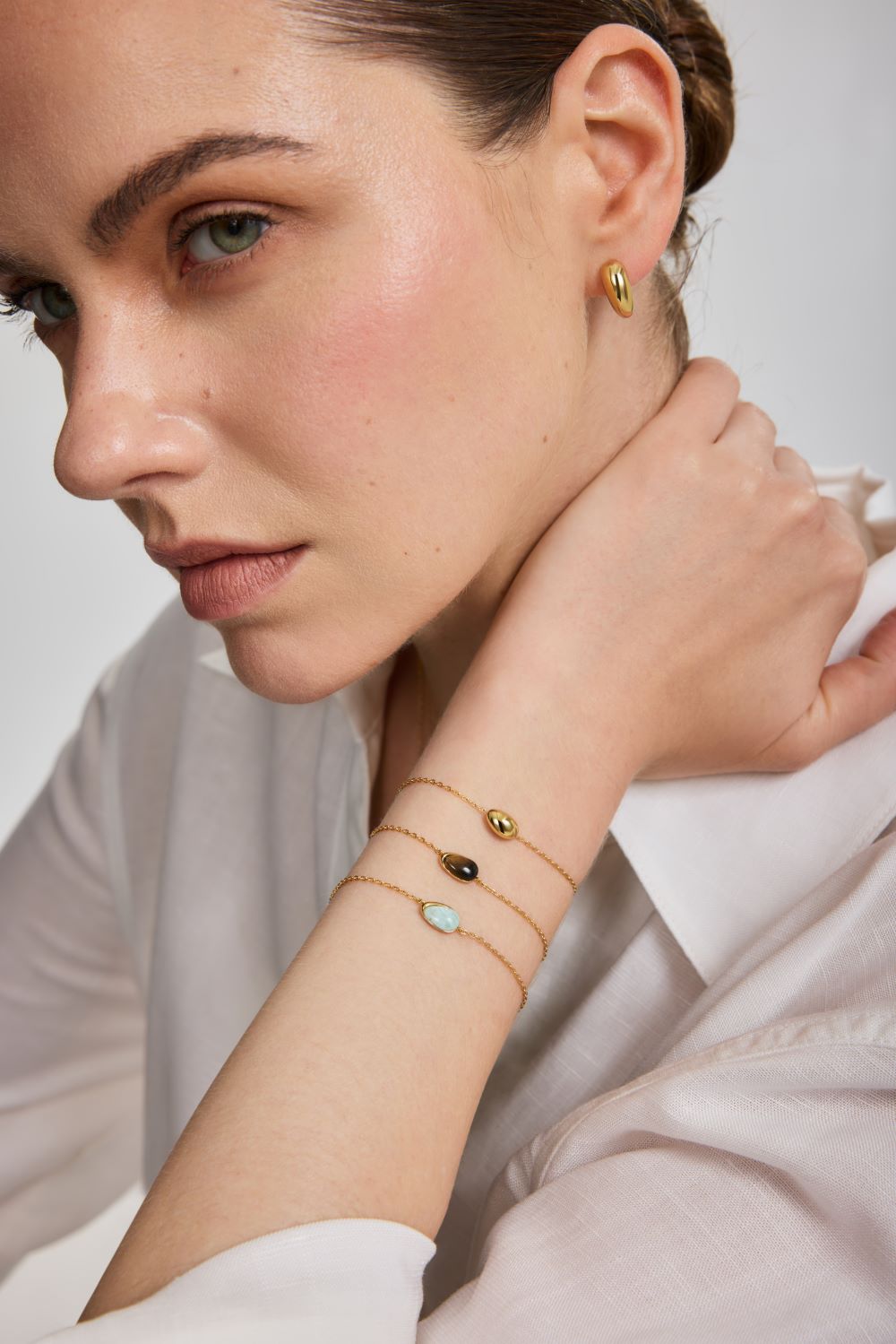 Ania Haie Gold Bezel Amazonite Organic Dome Pebble Bracelet B076-05G-AE B076-05G-AE view 3
