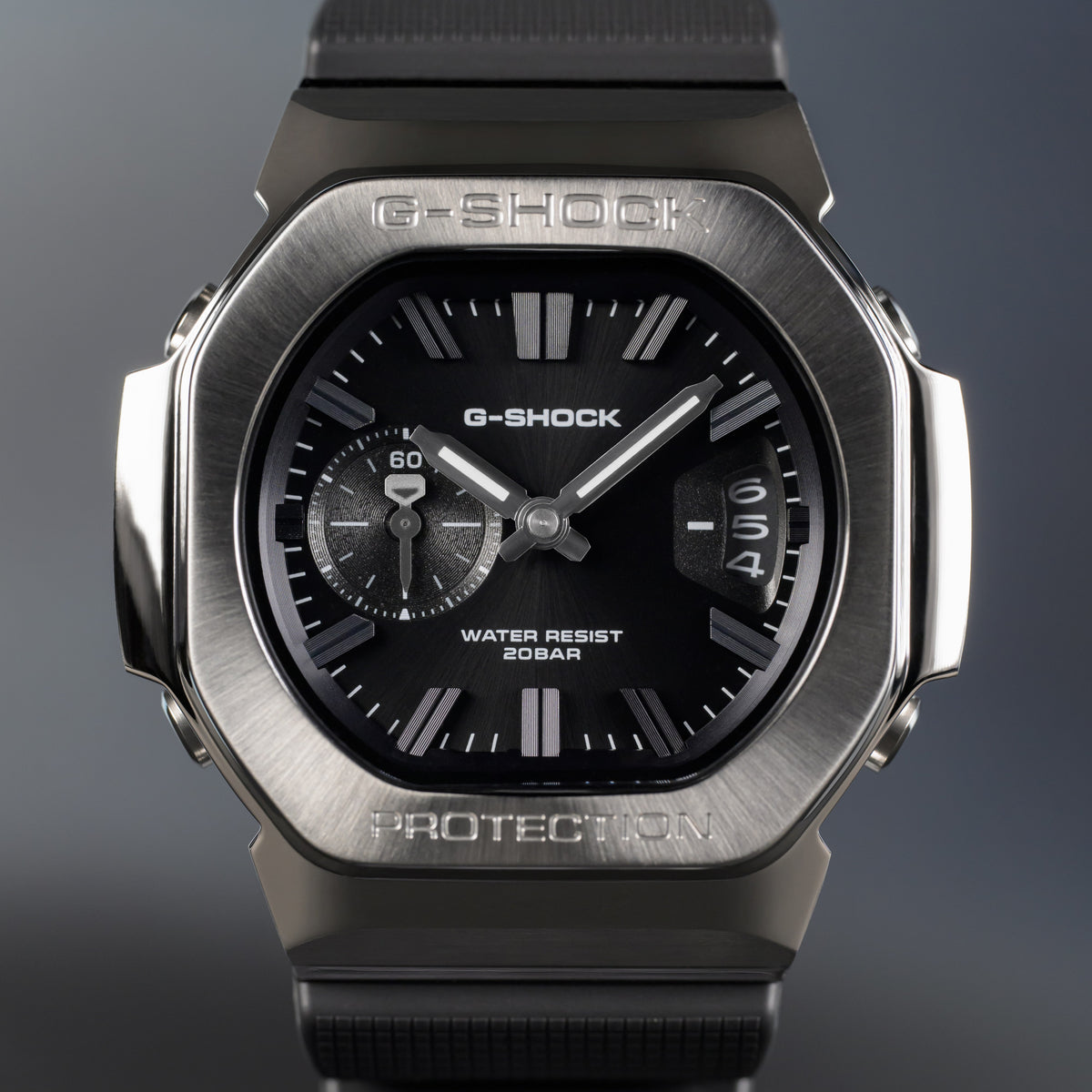 G-Shock 2500 Series Black GMC2500-1A analogue watch, lifestyle image