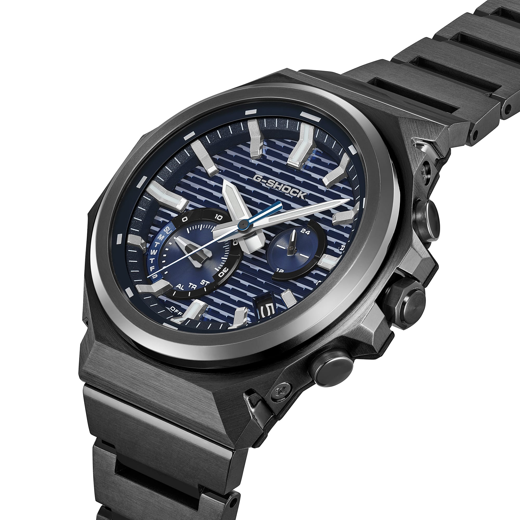 Detail view of the black steel bracelet on the G-Shock GSTB1000BD-2A.