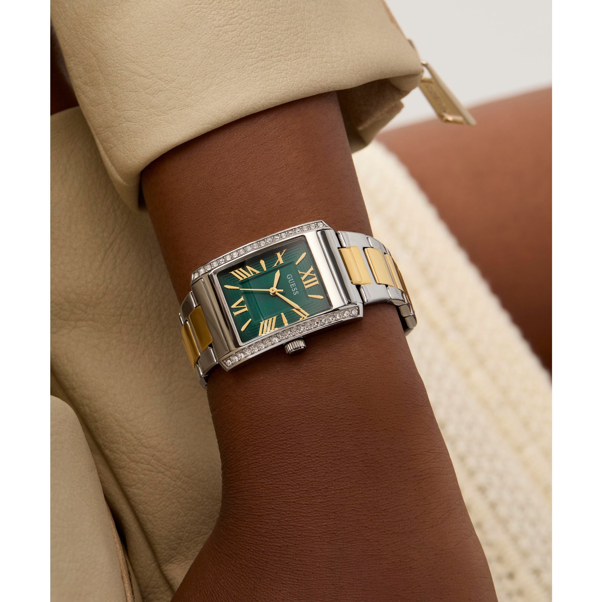 Guess GW0874L2 Watch - Box