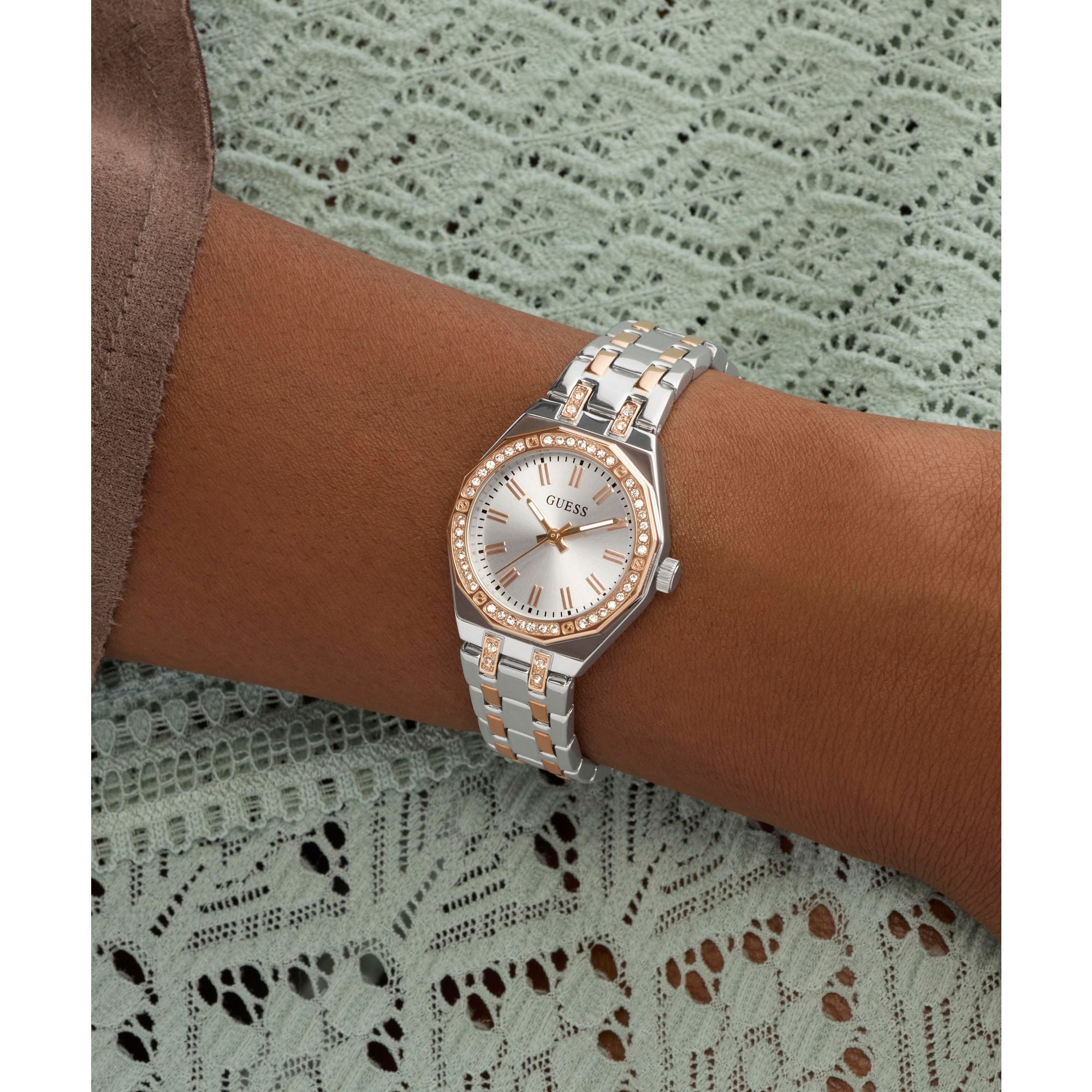 Guess GW0931L5 Watch - Box