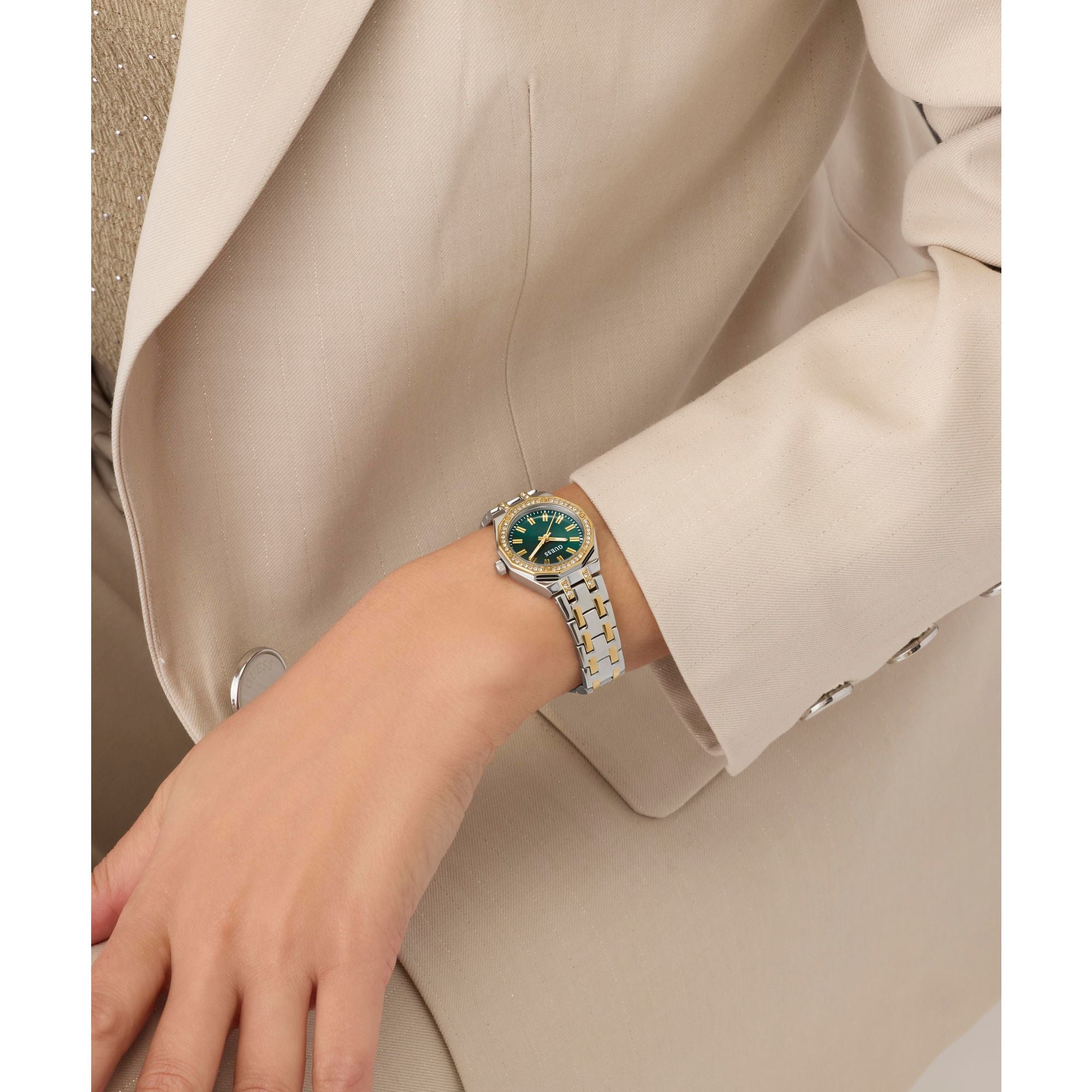 Guess GW0931L8 Watch - Clasp