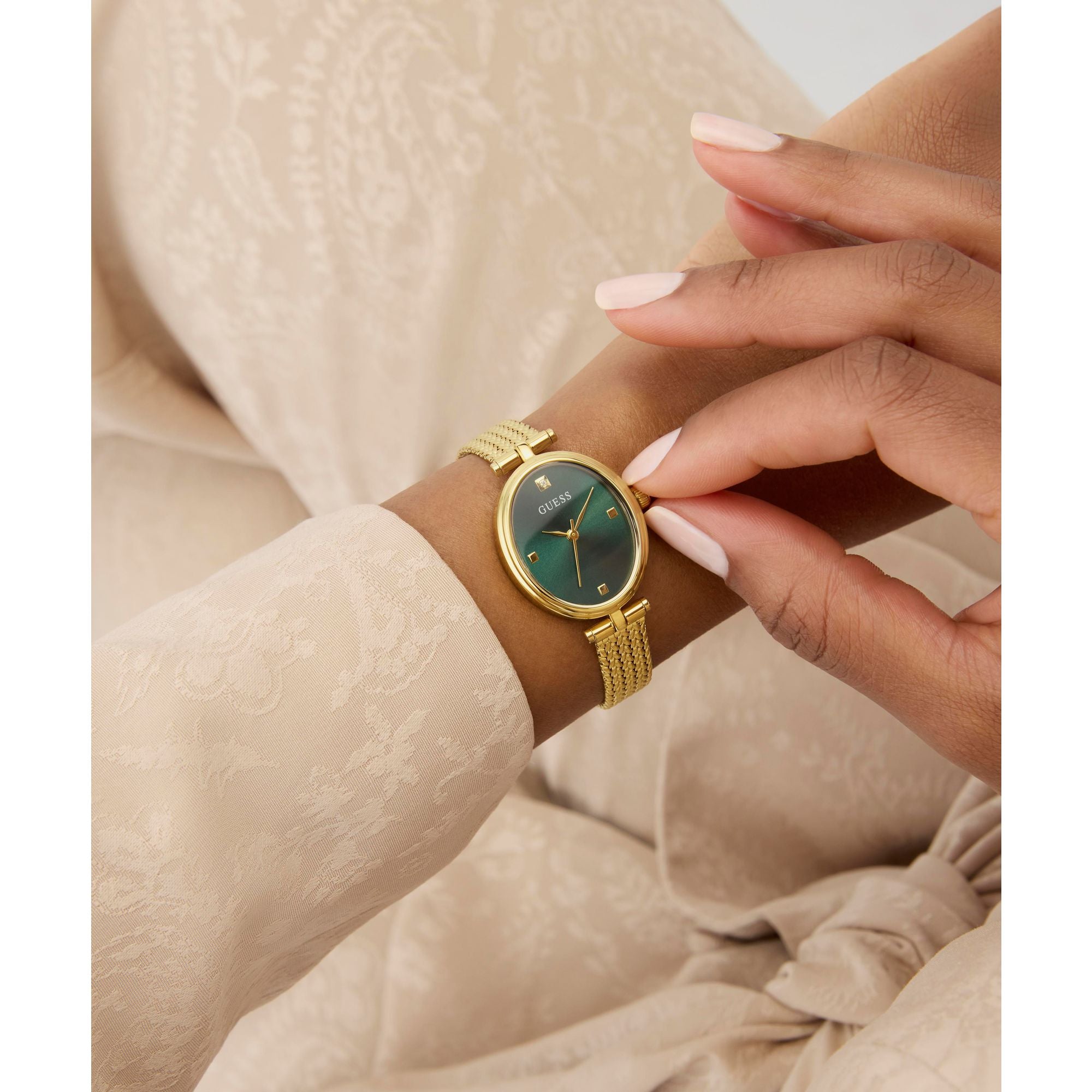 Guess GW0935L2 Watch - Box
