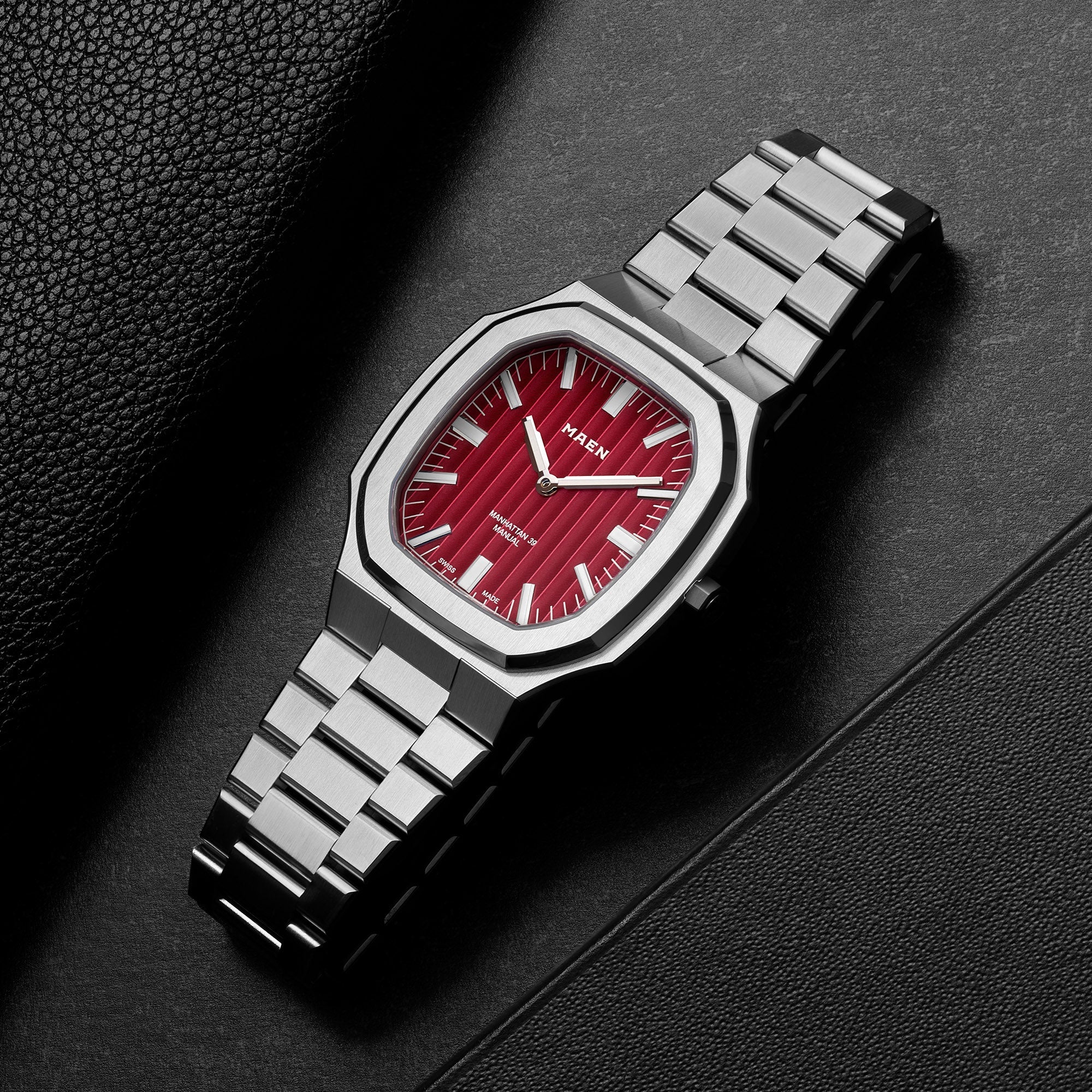MAEN M4.1.5 Manhattan Garnet Red 39 Ultra-Thin No Date Watch