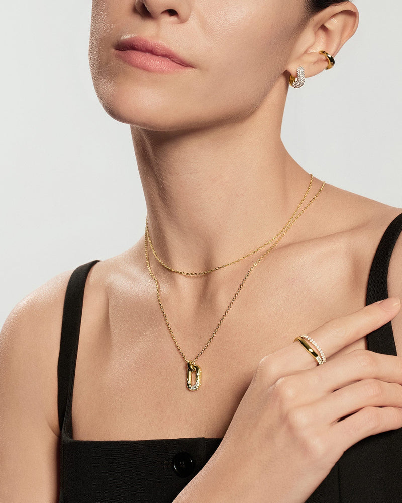 Necklaces & Pendants