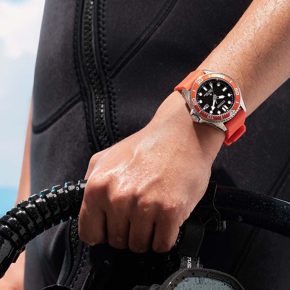 Citizen Promaster Diver BN0268-01E men's watch black dial orange rubber strap bezel detail