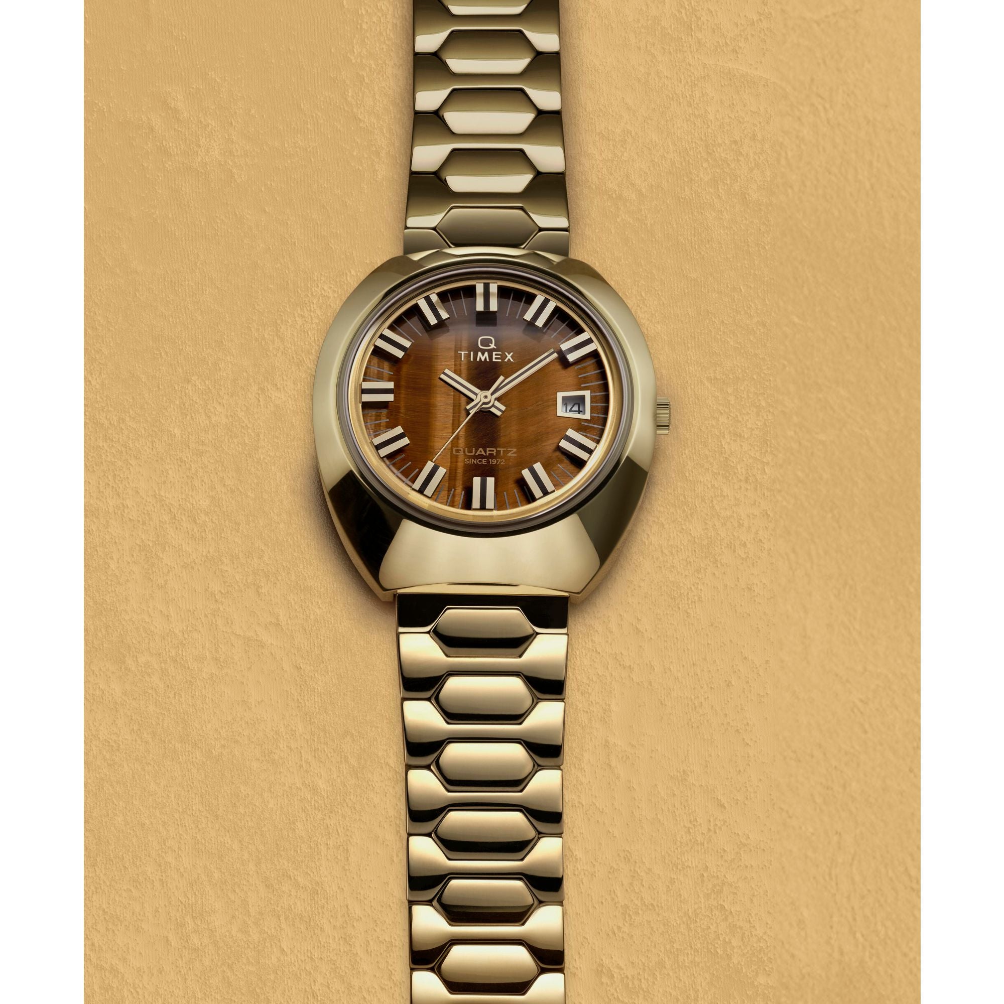 Timex Q 1972 Machine Reissue Gold Bracelet Brown Dial Watch TW2Y45200