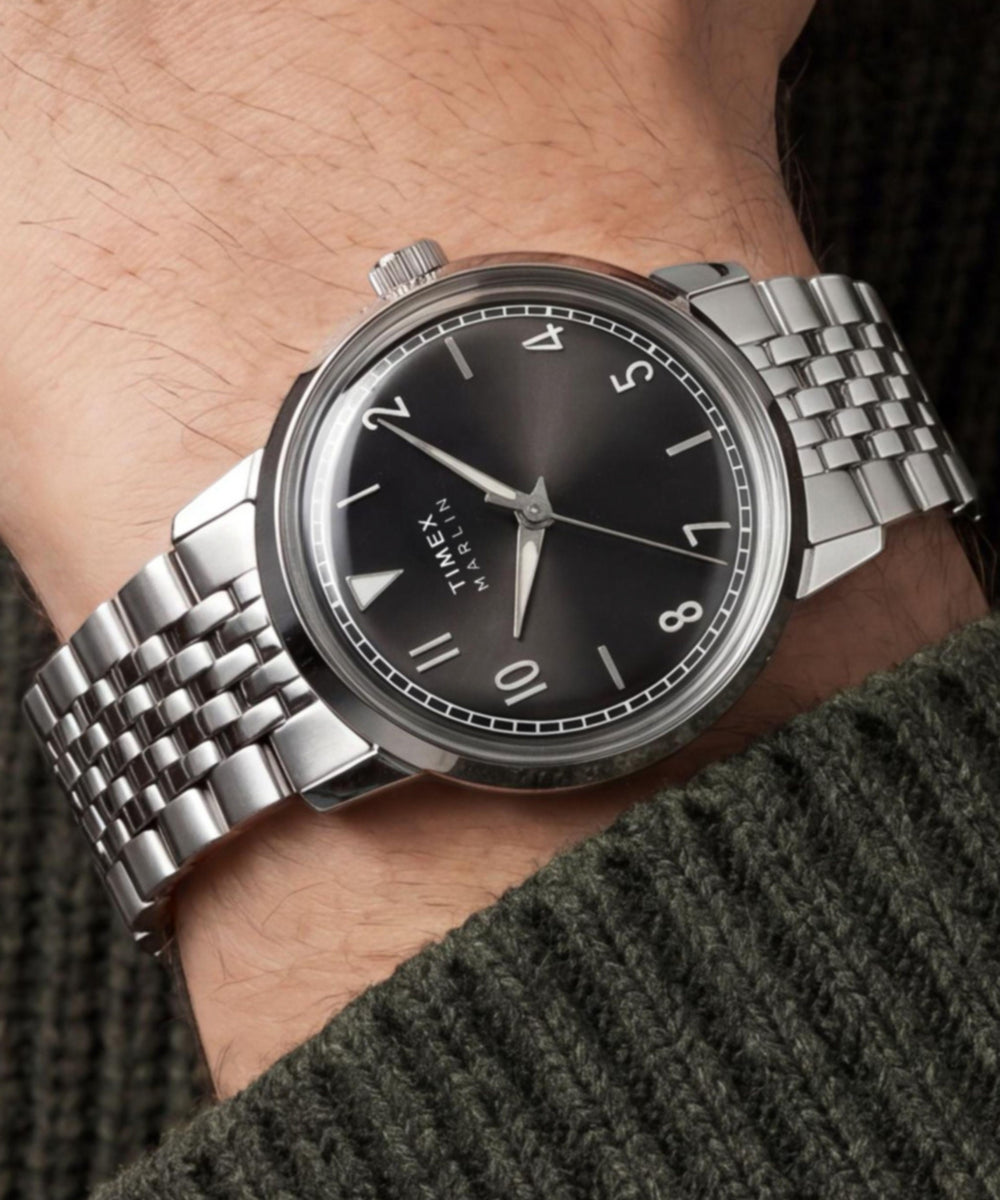Timex Marlin Quartz 34mm, Black dial, Silver stainless steel band