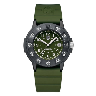 Military-style wristwatch with a green dial and strap.