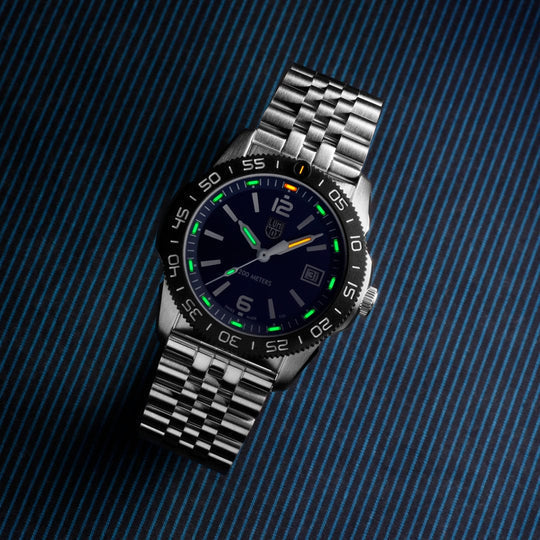 Luminox Pacific Diver Ripple 39mm Diver Watch XS.3123M.SET
