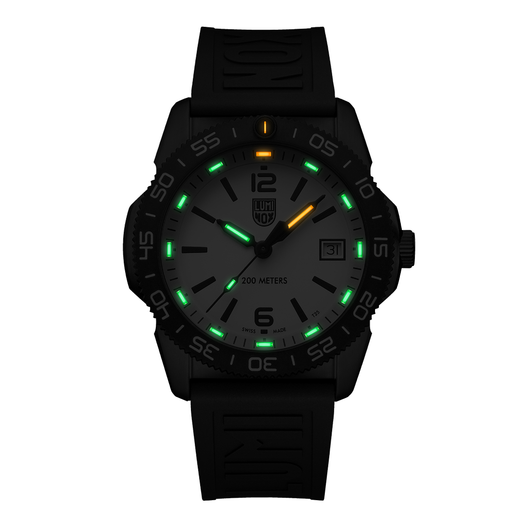 Luminox Pacific Diver Ripple 39mm Diver Watch XS.3127M