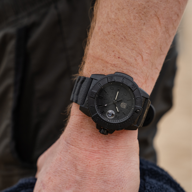 Luminox 3601 navy seal hot sale