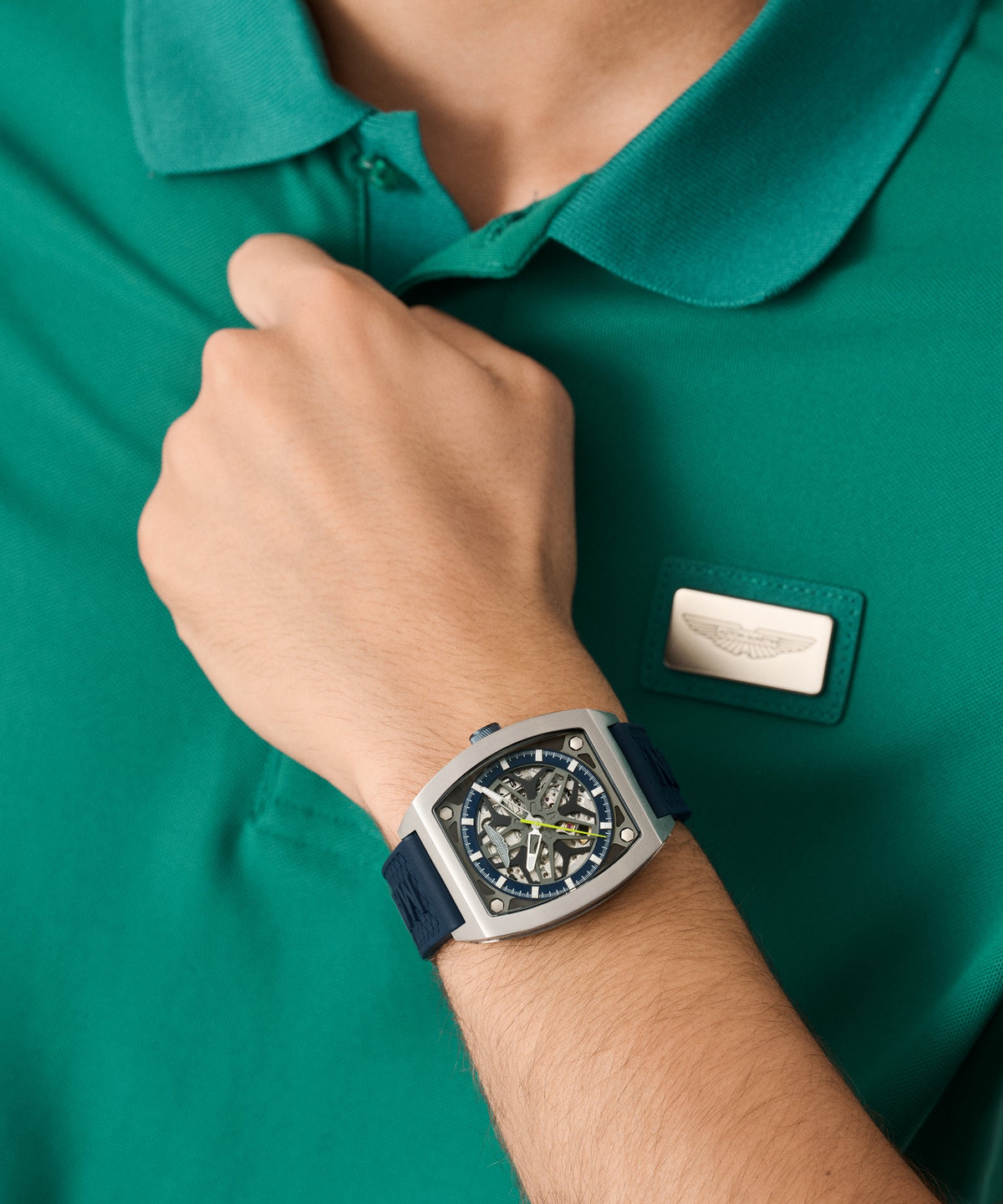 Aston Martin Thrill TRG MTRT1F503, on the wrist