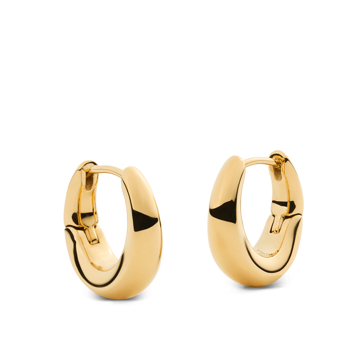 Daniel Wellington Flow Earring 15mm Gold DW00402075 in recycled stainless steel