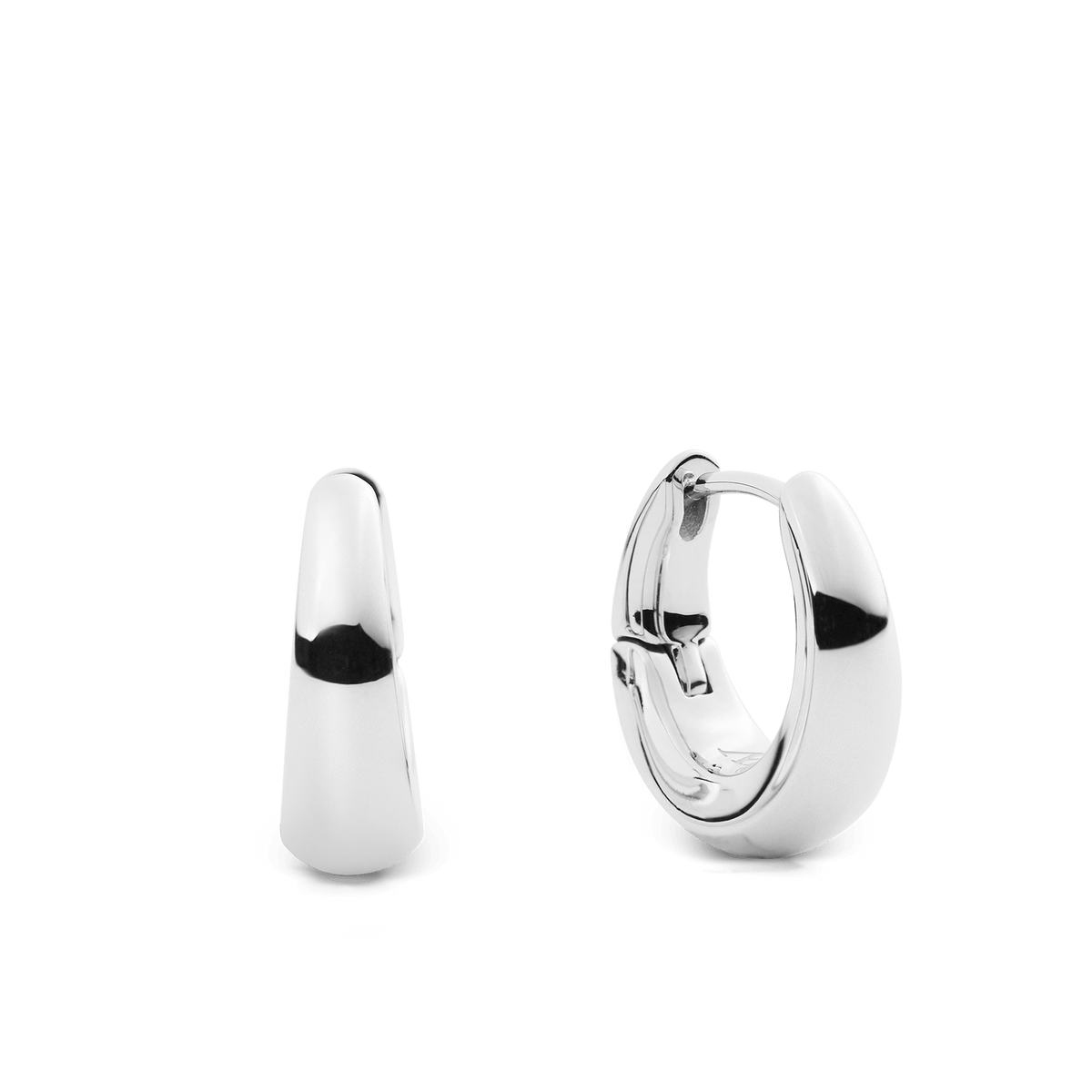Daniel Wellington Flow Earring 15mm Silver DW00402074 in recycled stainless steel