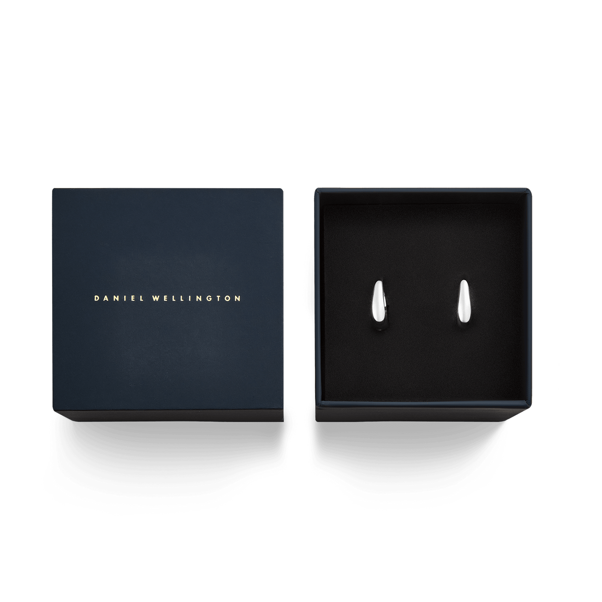 Daniel Wellington Flow Earring 20mm Silver DW00402077 in recycled stainless steel