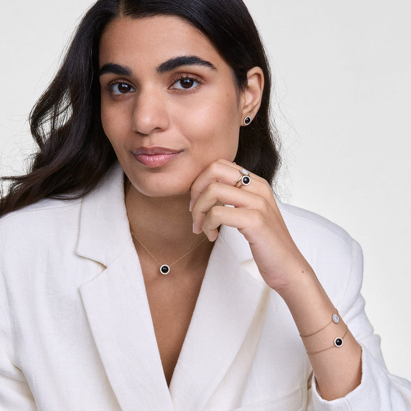 Daniel Wellington Audrey Black Agathe Gold Bracelet DW00401426