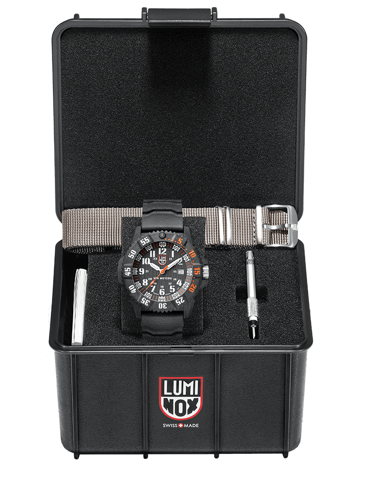 Luminox Master Carbon Seal Men's Watch - 3801.C.SET