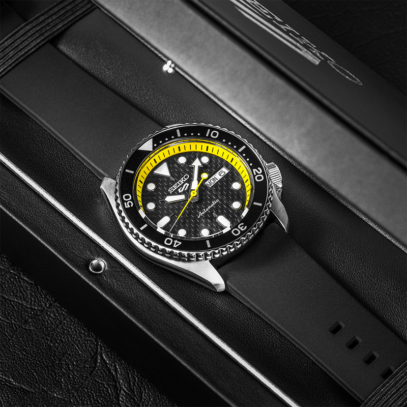 Seiko yellow face online dive watch